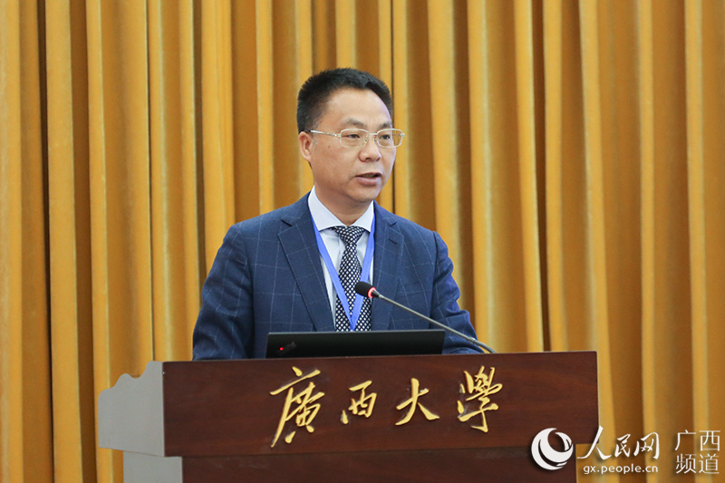 sunbet集团中国官网入口党委书记黄建荣在国际投资贸易与广西自贸区法制建设国际研讨会闭幕式上的致辞此次会议的召开，得益于若干非常重要的机缘。对促成这些机缘成就的一些人和单位，我要表示诚挚的谢意【详细】 